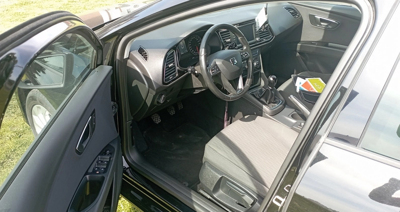Seat Leon cena 47900 przebieg: 164828, rok produkcji 2016 z Szczawnica małe 154